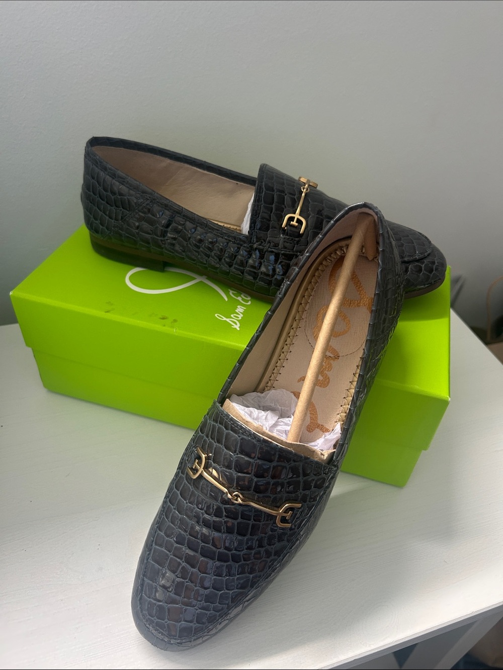 Sam Edelman Blue Croc-Embossed Loafers with Gold Buckle(Size 8)